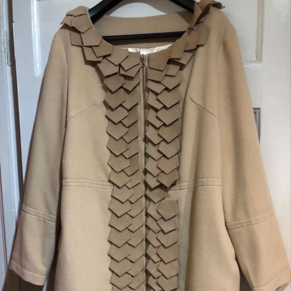 Women’s Lightweight Coat